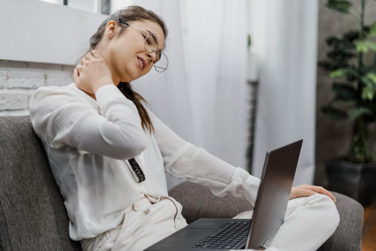 Individuals Suffering From Chronic Back or Neck Pain